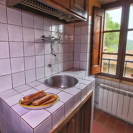 Дом отдыха With Stables, Horses And The Ability To Make Horseback Riding Monte Santa Maria Tiberina