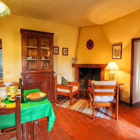 With Stables, Horses And The Ability To Make Horseback Riding Tatil Evi
