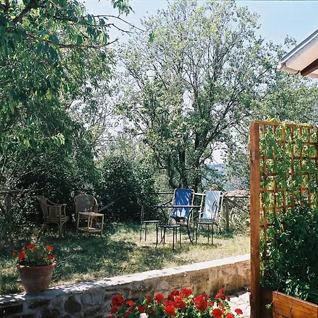 With Stables, Horses And The Ability To Make Horseback Riding * Monte Santa Maria Tiberina