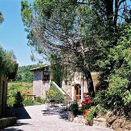 Дом отдыха With Stables, Horses And The Ability To Make Horseback Riding